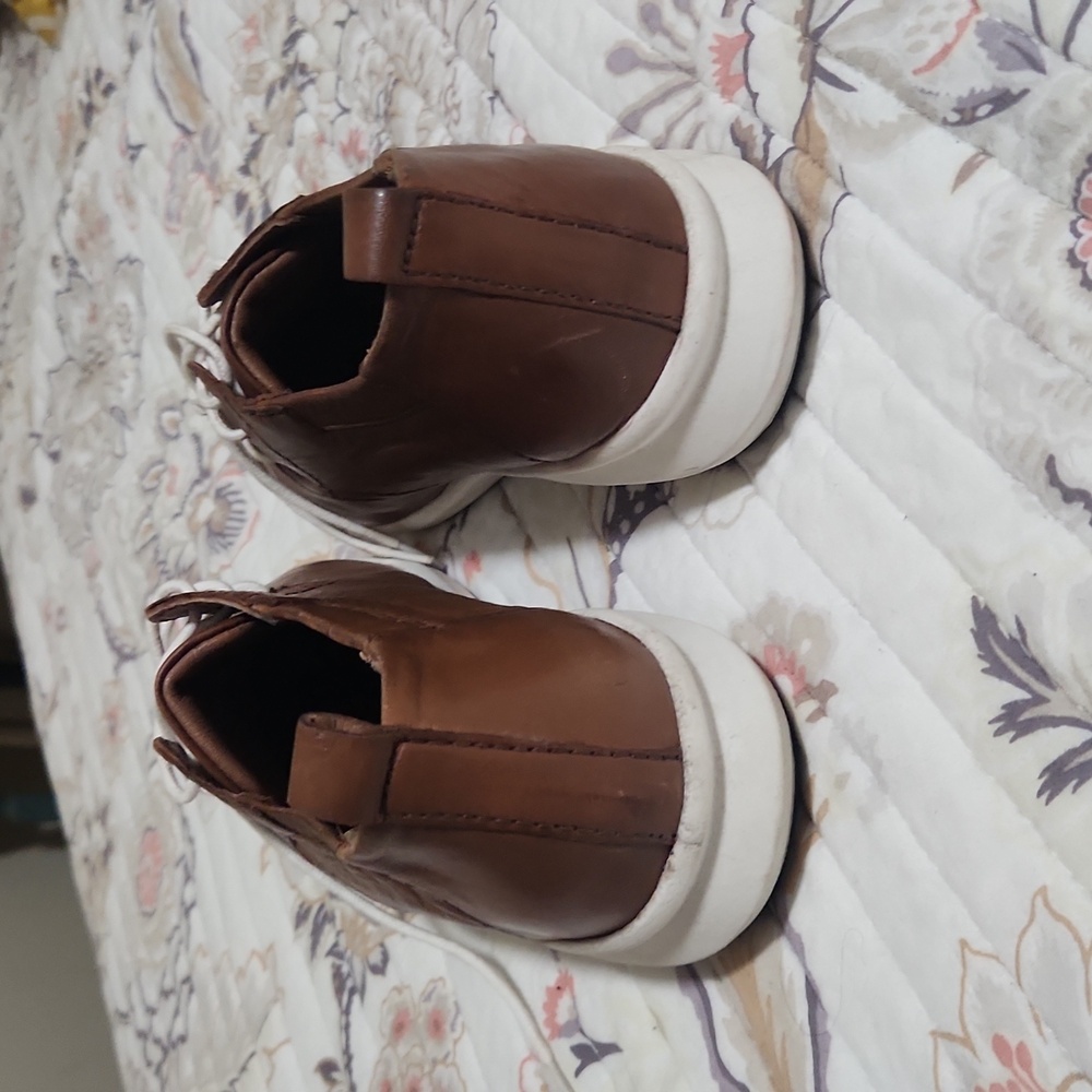 Software Leather Shoes - image 3